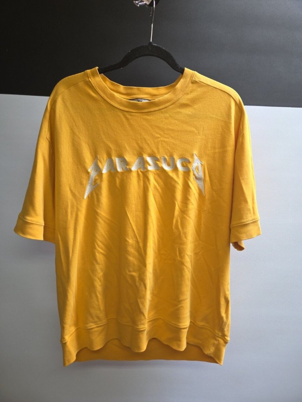 Parasuco T-Shirt Mens Medium Y2K Yellow w White 3D Logo Heavy Metal Short Sleeve